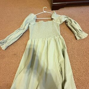 Charming Dress in Light Green
